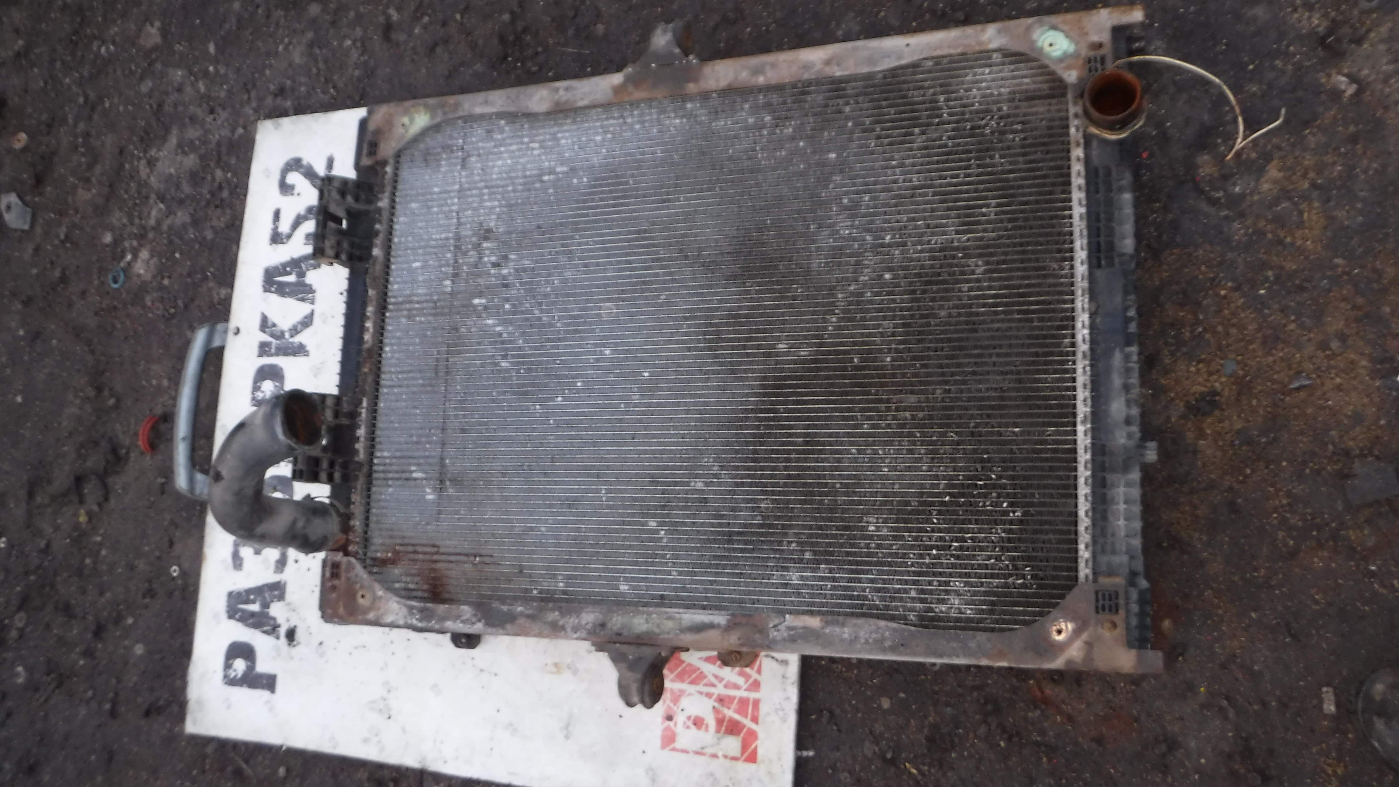 Радиатор основной охлаждения отопителя В-95ш-73 Ман Man F2000